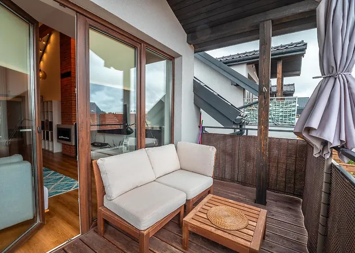 Apartment Modlnica Wierzbowa Cosy By Bookinghost *